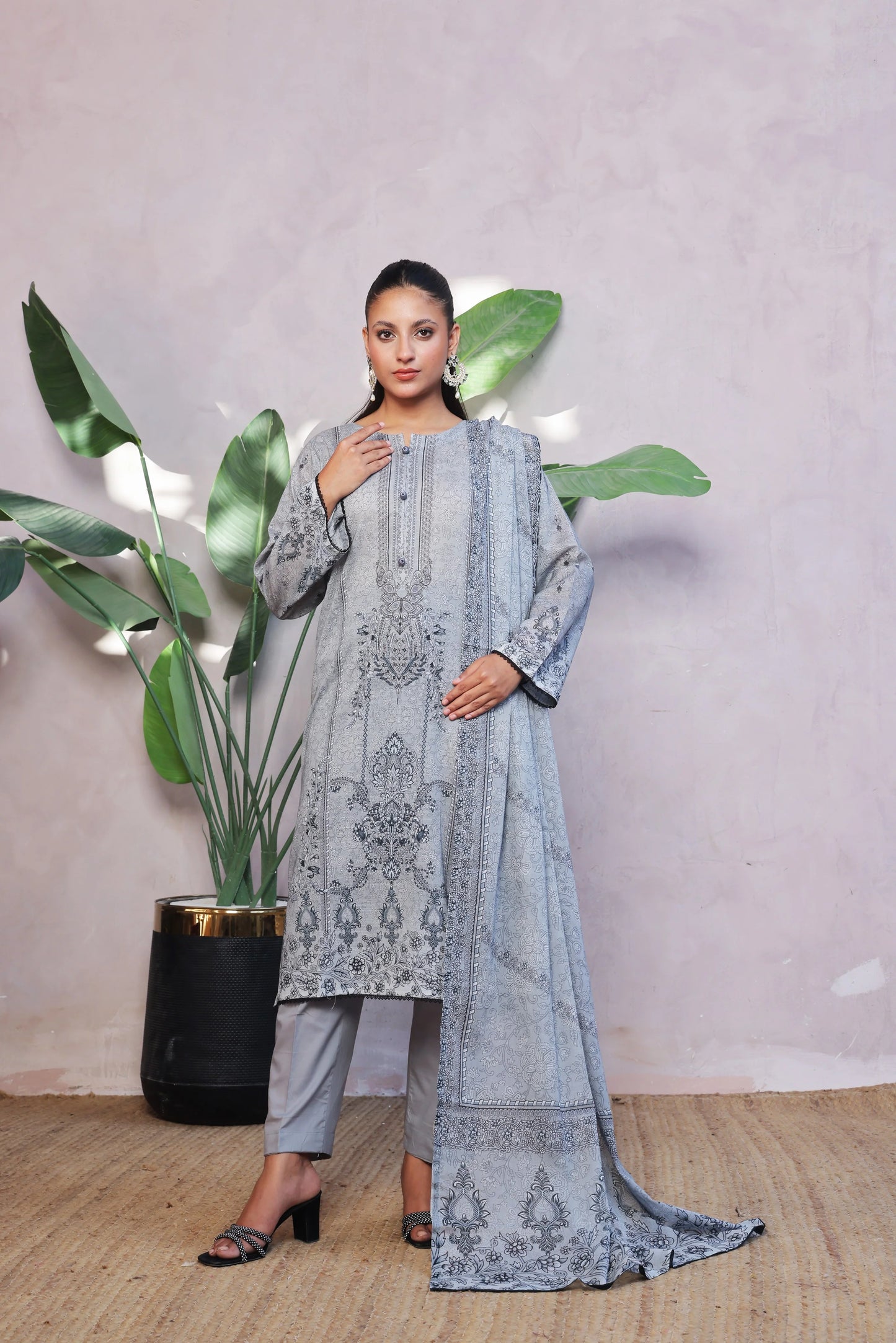 Irisa By Dressline Printed Stitched Lawn 3PC