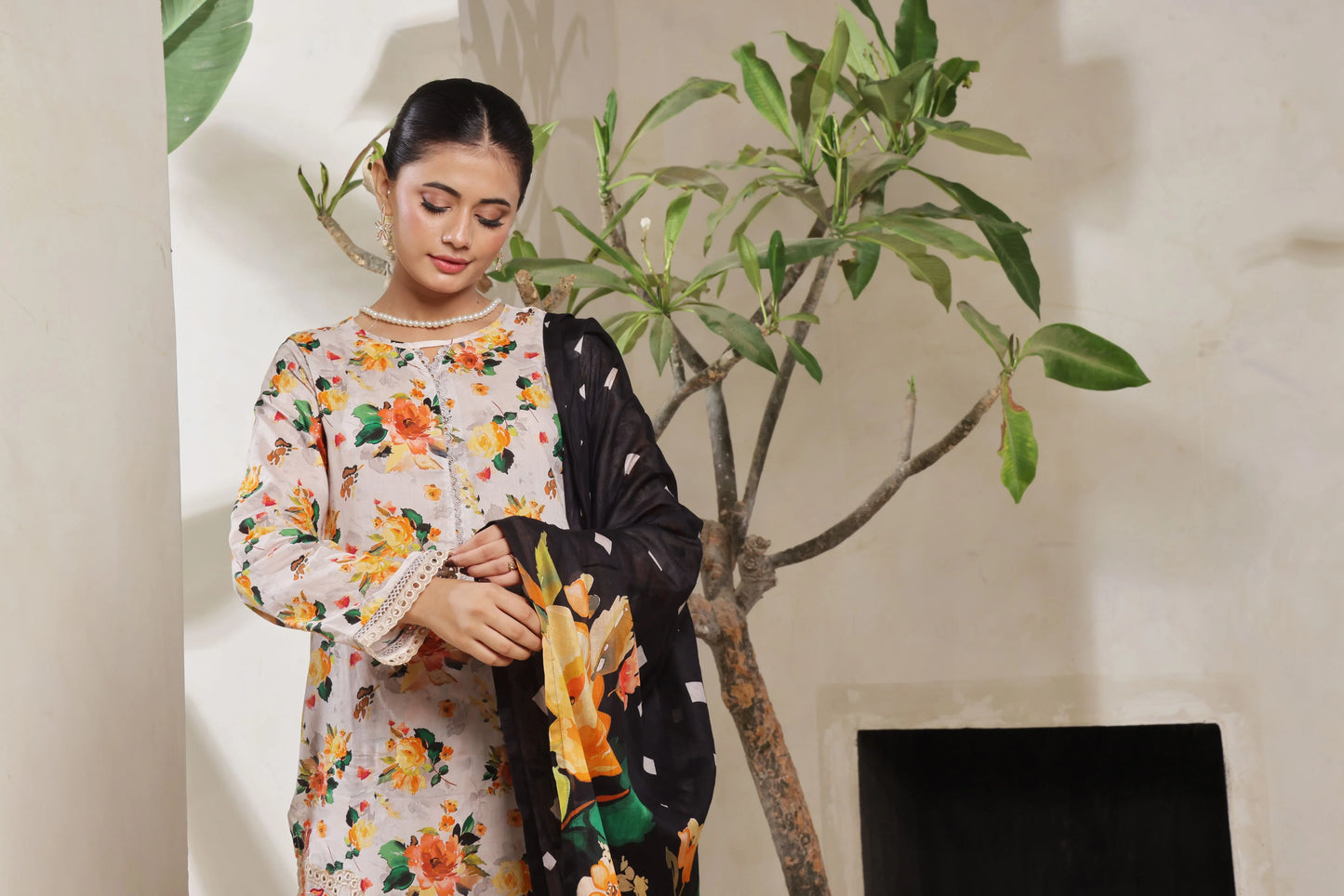 Embroidered Fancy Lawn 3PC