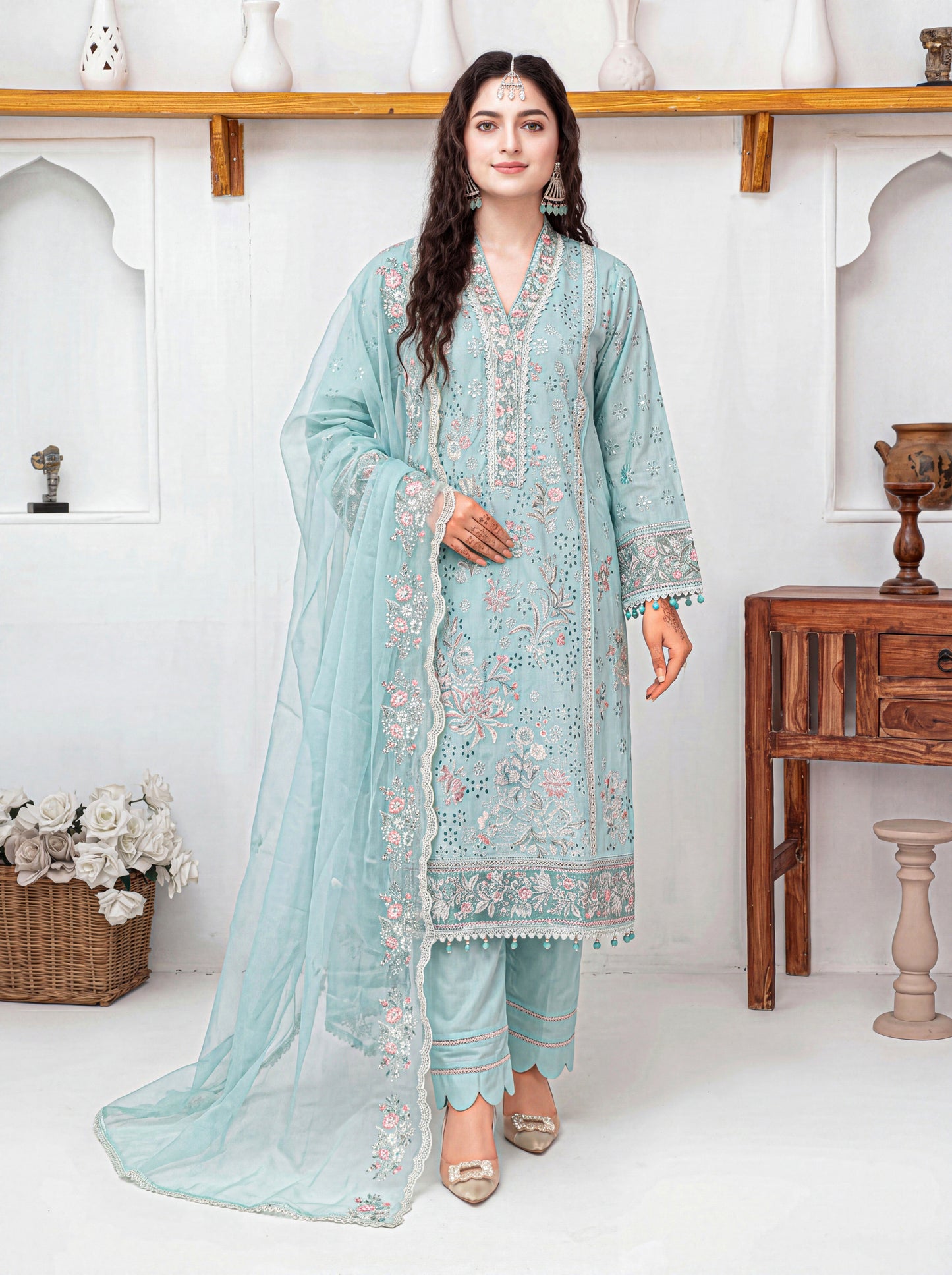 Maria B Luxury Embroidered Chikenkari Lawn 3PC