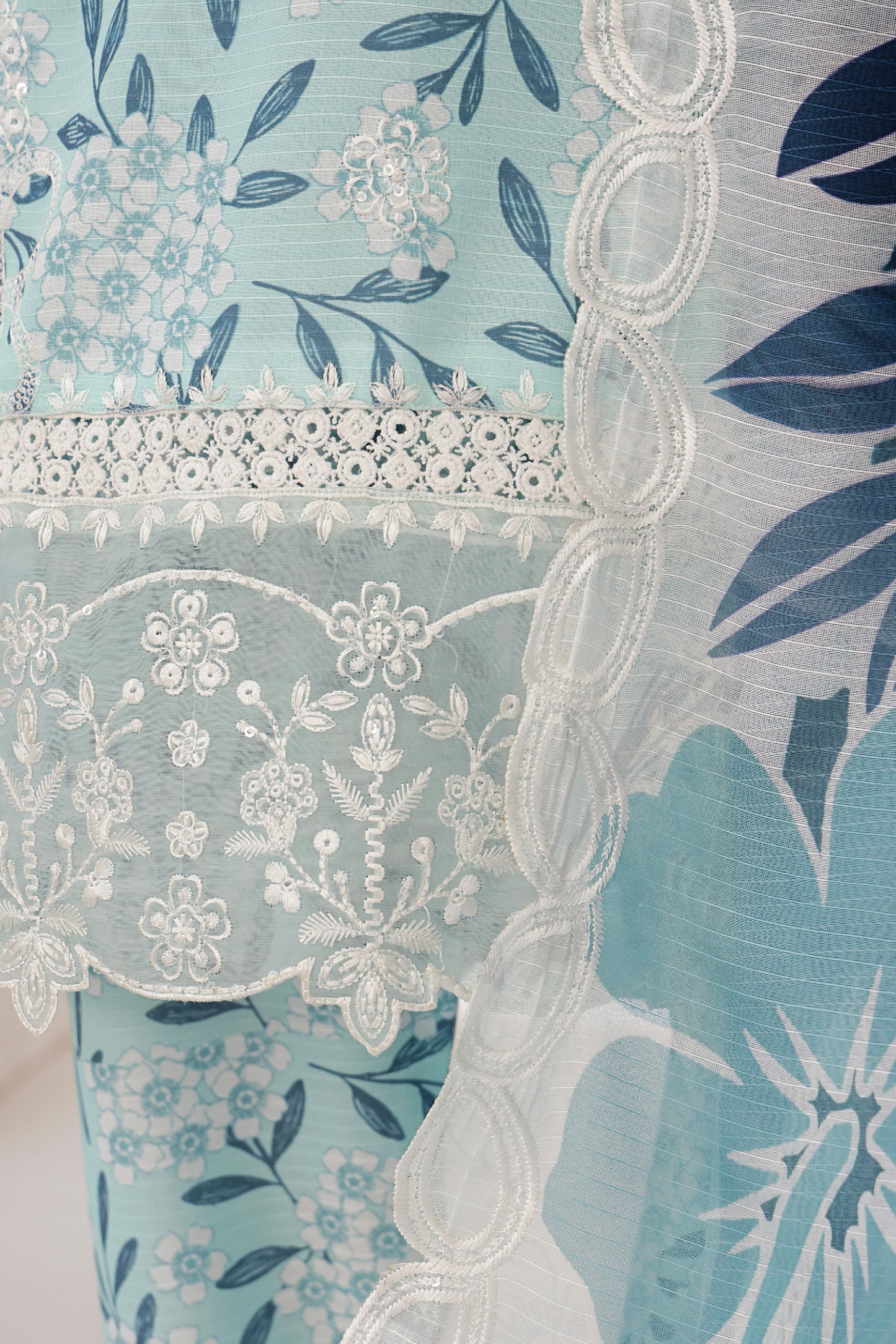 Zarnaz | Dressline | Emb Viscose - 3PC