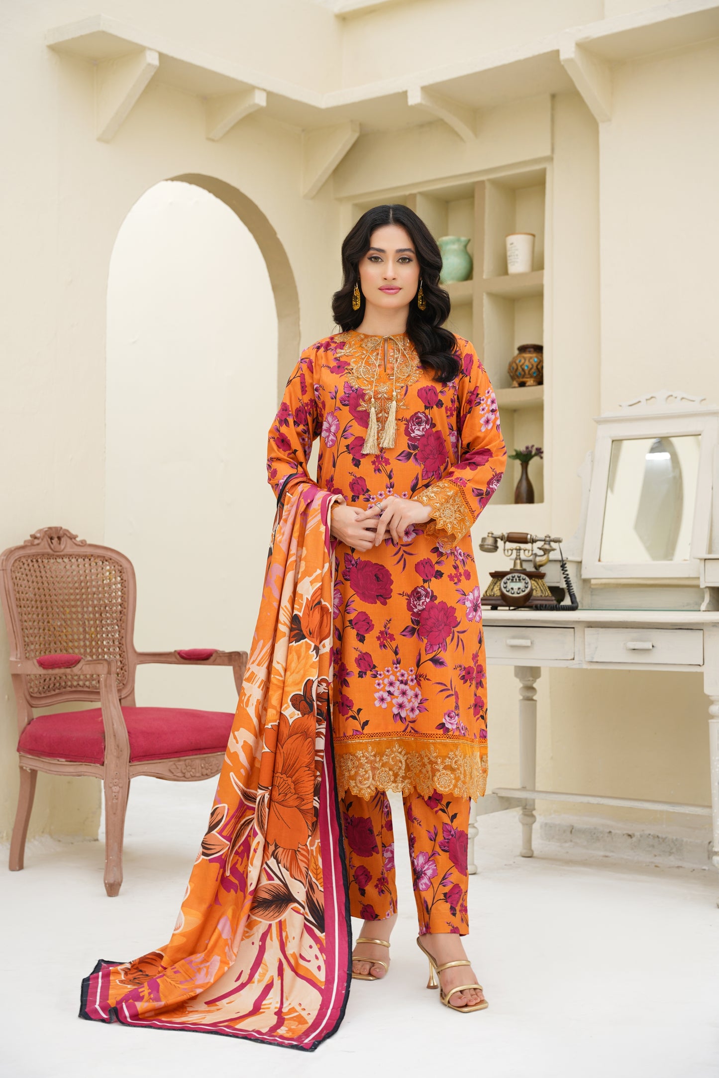 Embroidered Linen 3PC