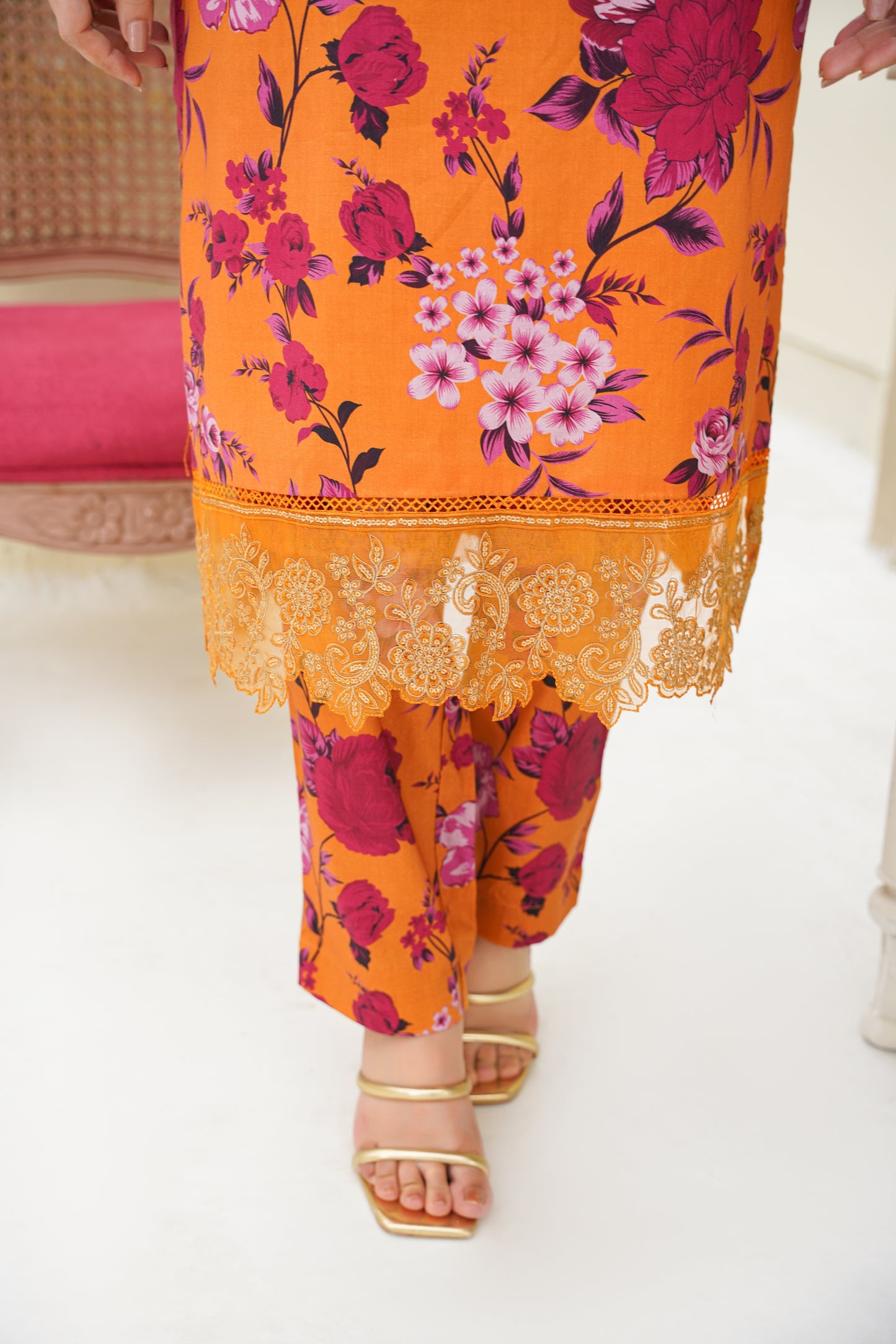 Embroidered Linen 3PC