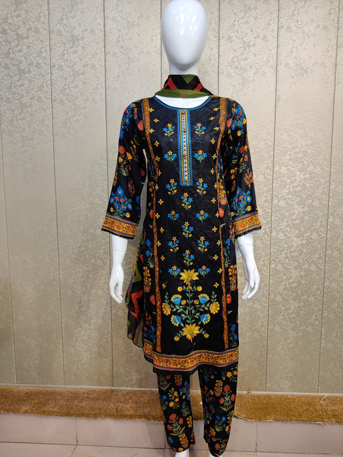 Mirari 3-Pcs Embroidered Shirt With Chiffone Dupatta