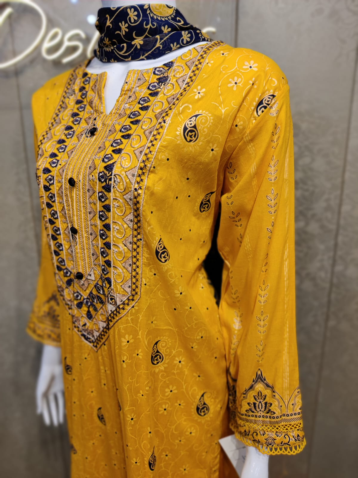 Mirari 3-Pcs Embroidered Shirt With Chiffone Dupatta