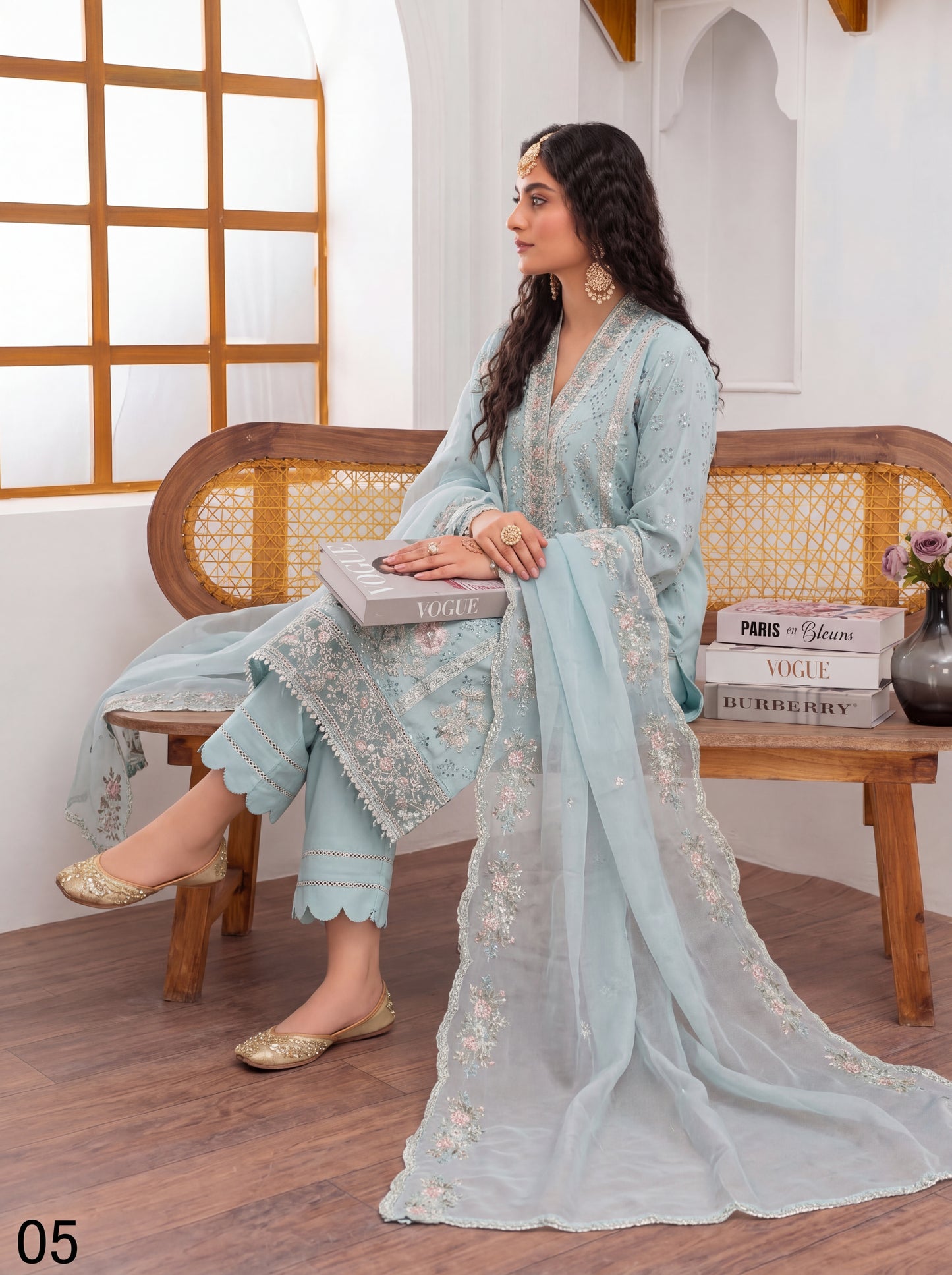 Maria B Luxury Embroidered Chikenkari Lawn 3PC