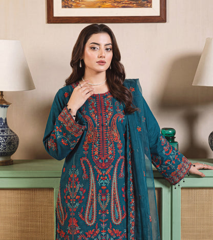 Sapphire Luxury Embroidered Lawn 3PC