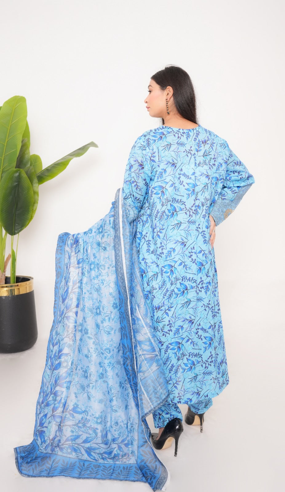 Sapphire Grace – Summer Lawn Collection