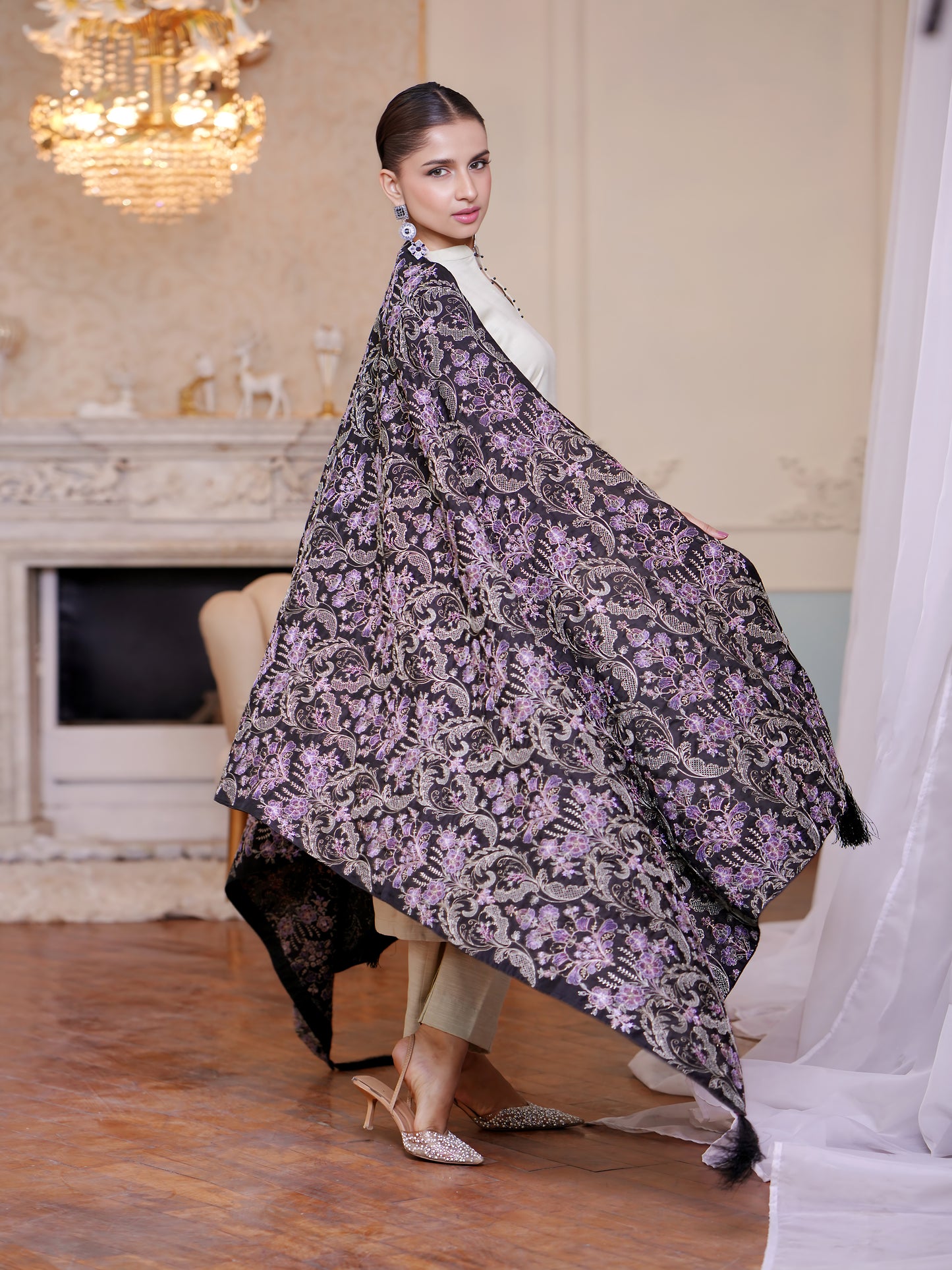 Bareeze | Embroidered | Dhanak