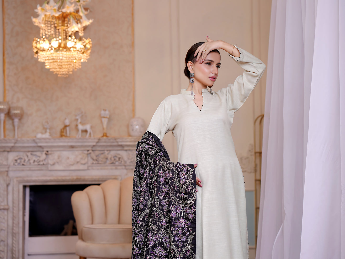 Bareeze | Embroidered | Dhanak