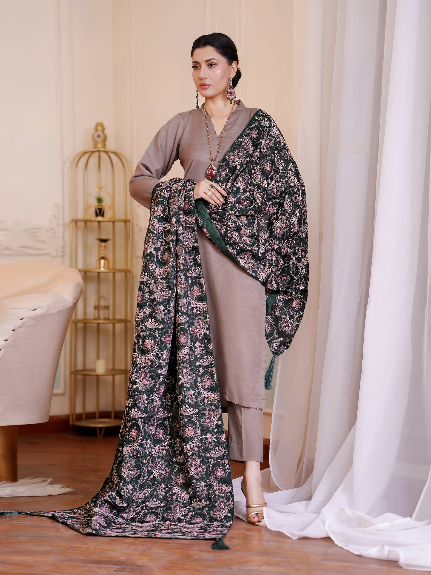 Bareeze | Embroidered | Dhanak