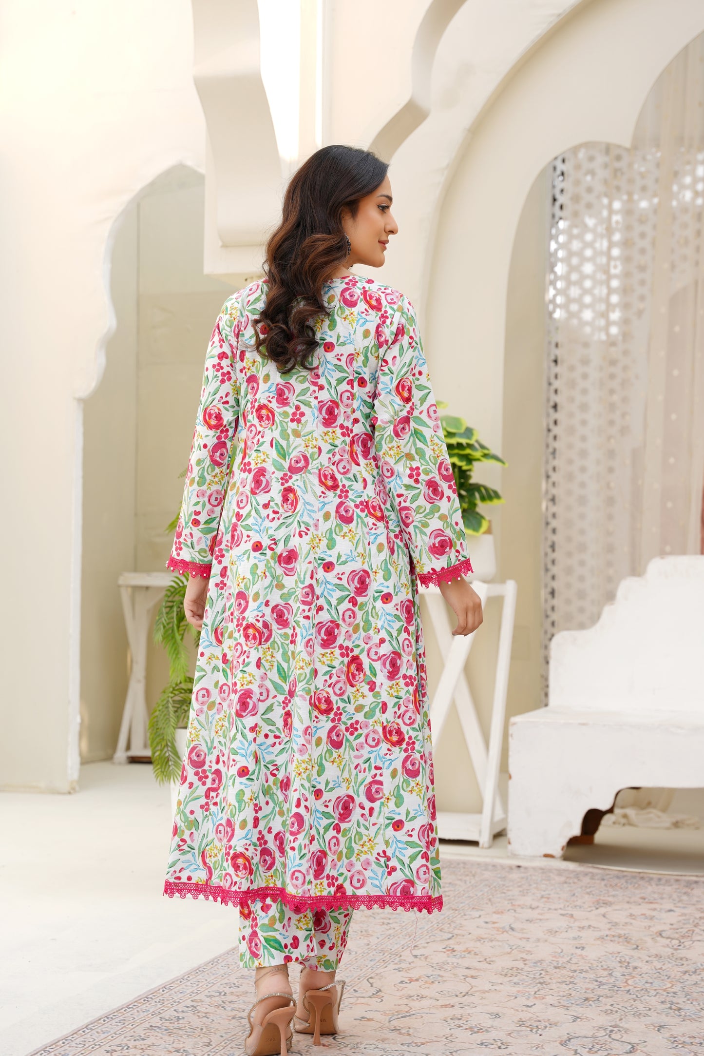 White Pink Floral – Mirari | Frock