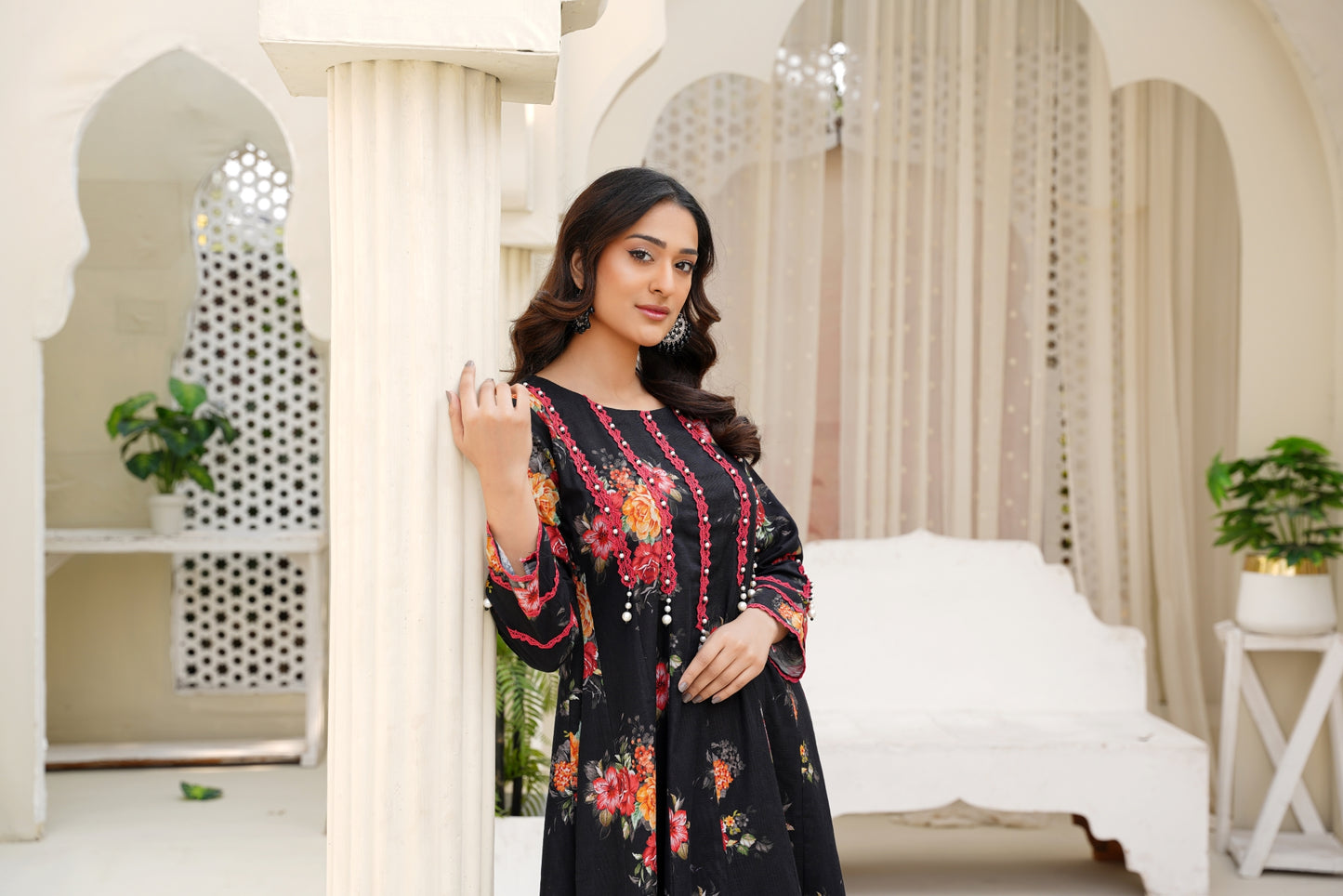 Black Red Floral – Mirari | Frock