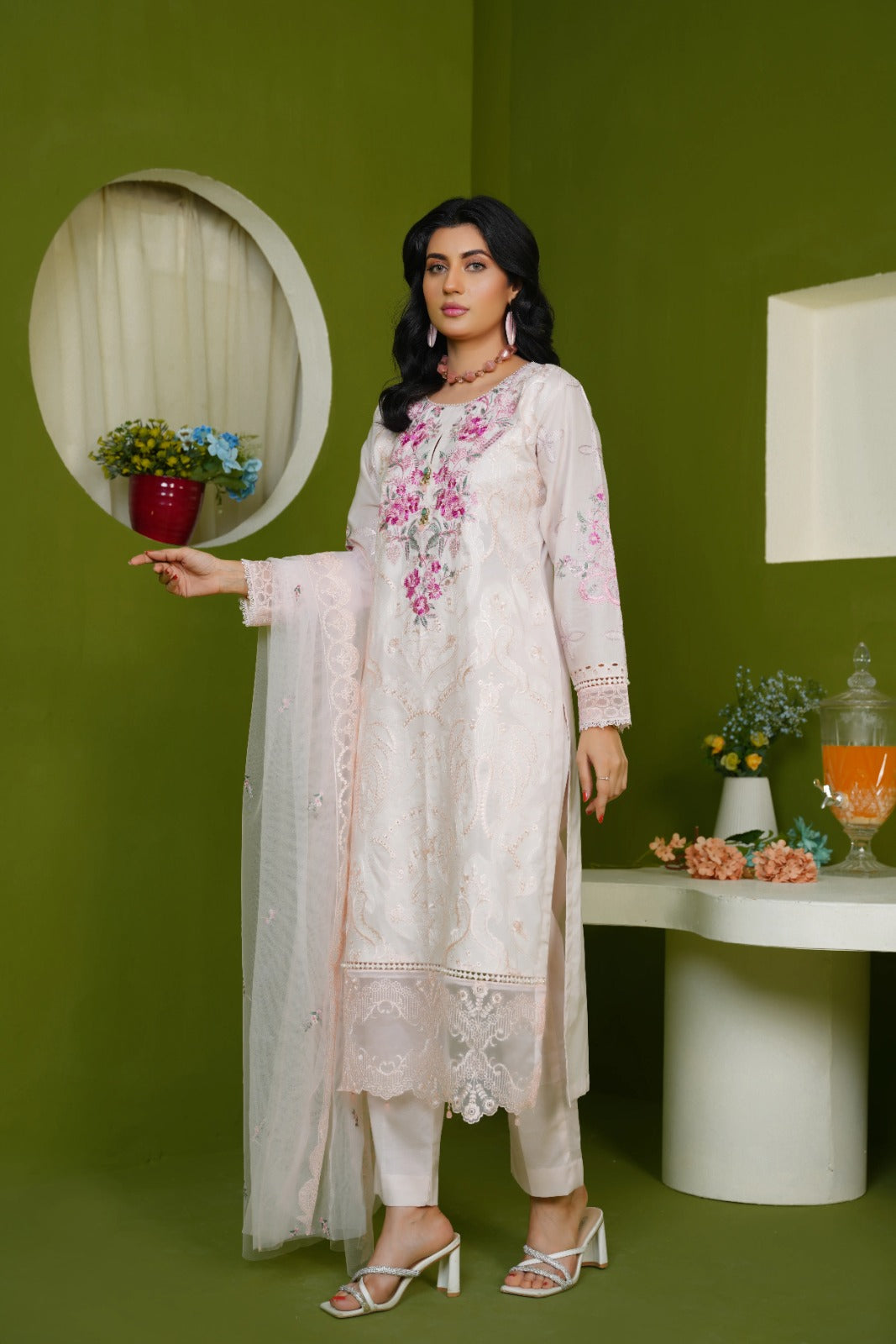 Elegant Pastel Charm – Luxe Collection