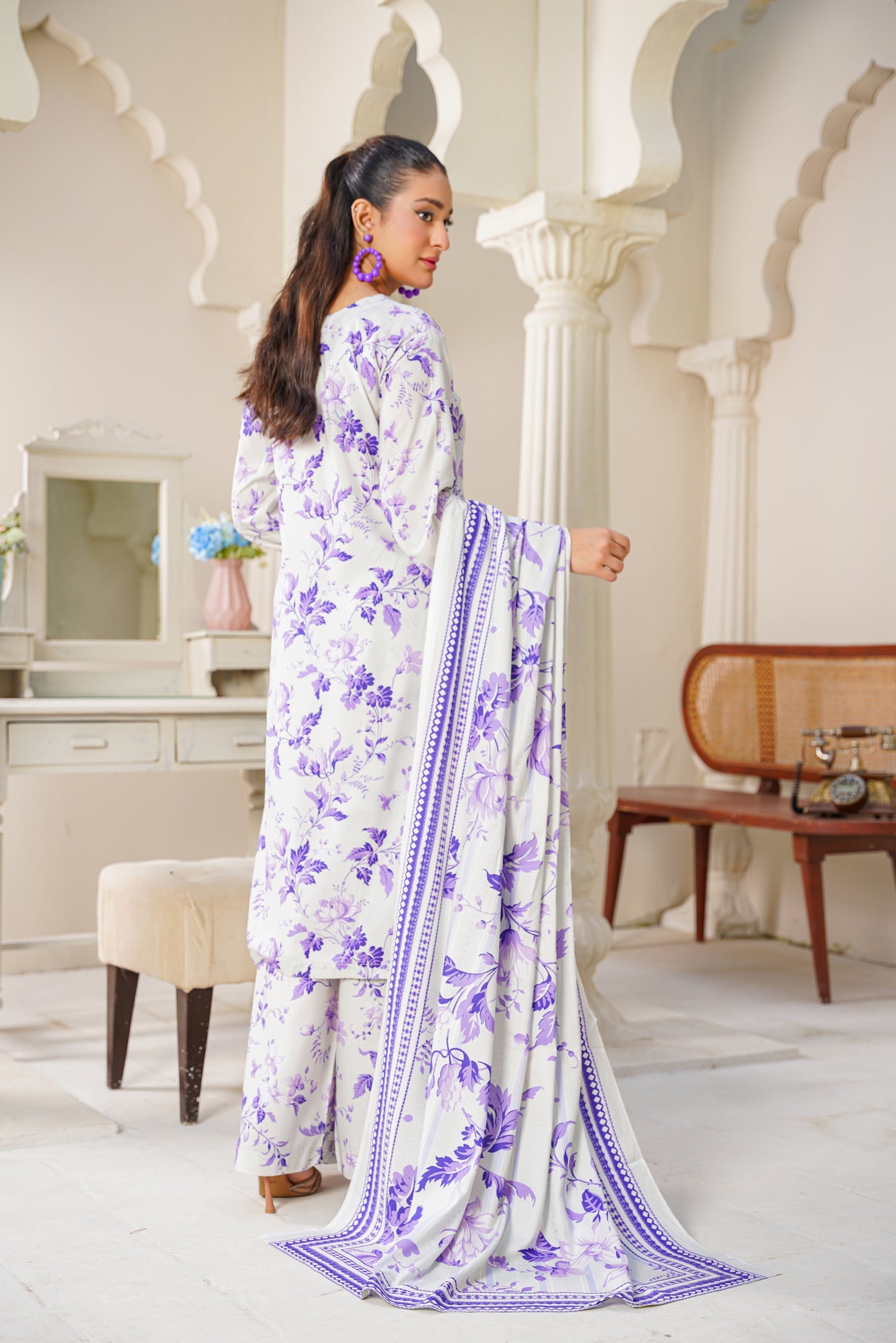 Embroidered Linen 3PC