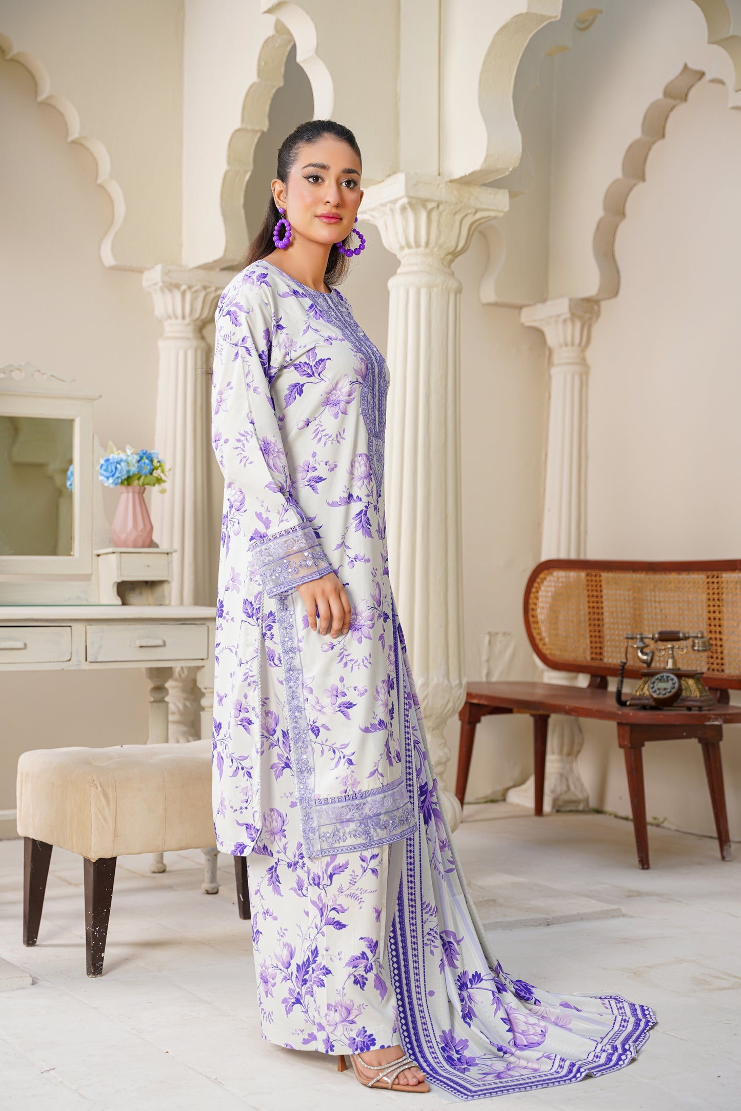 Embroidered Linen 3PC