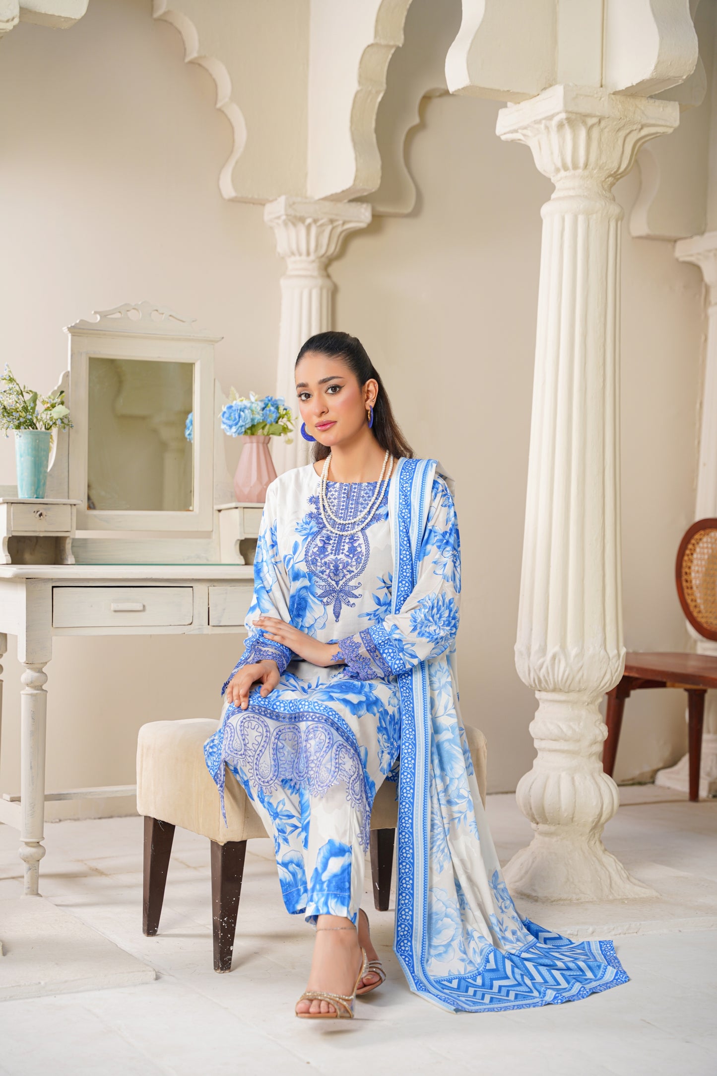 Embroidered Linen 3PC