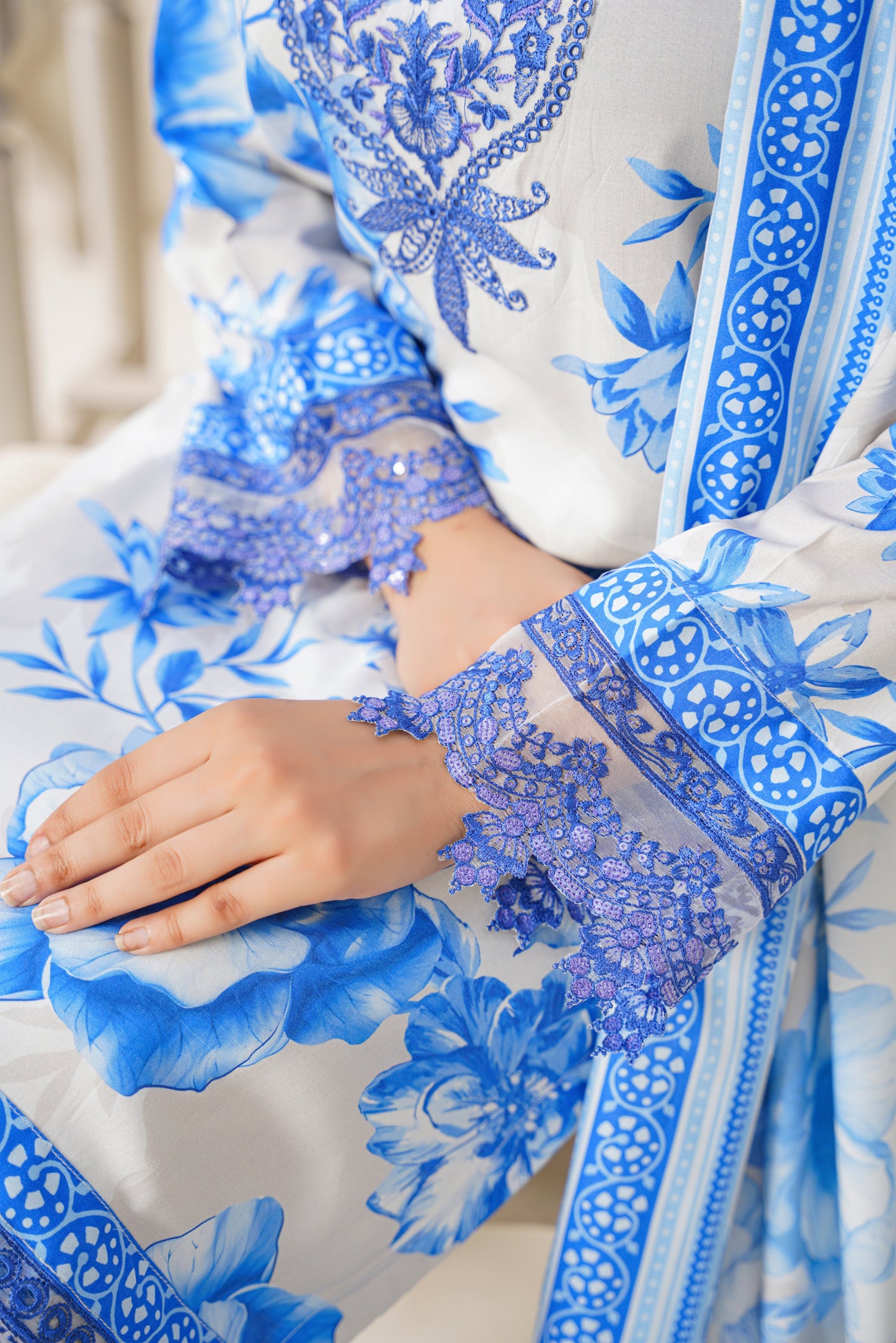 Embroidered Linen 3PC
