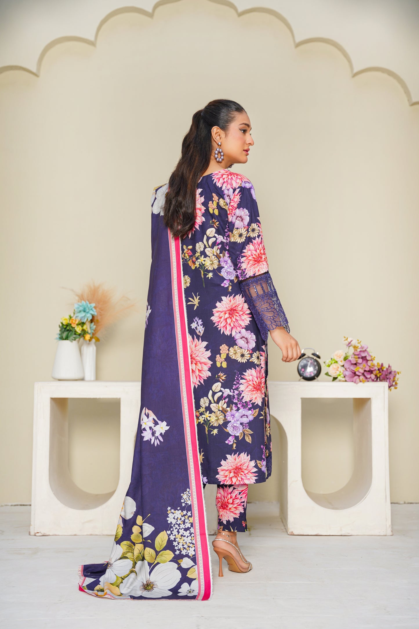 Embroidered Linen 3PC