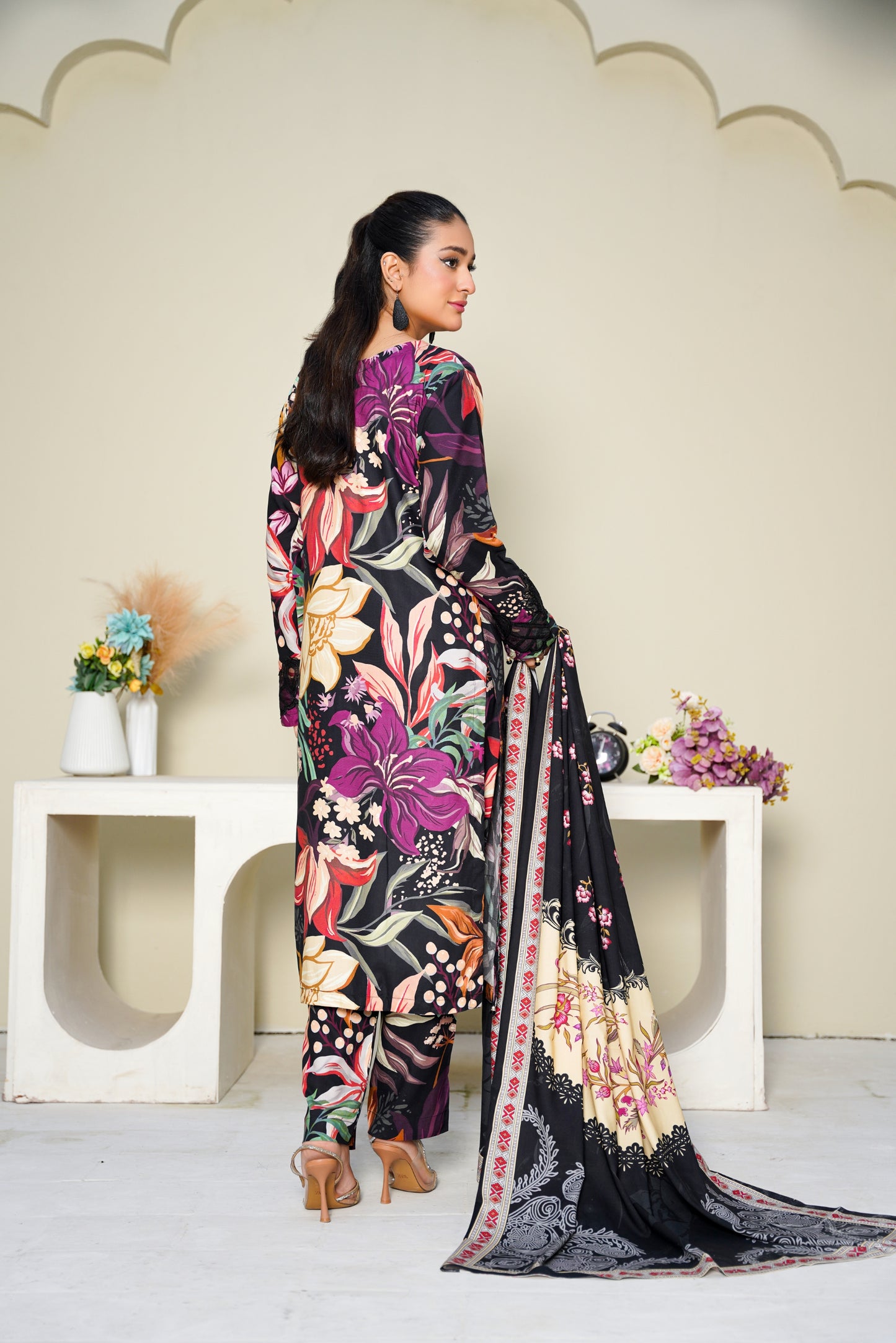 Embroidered Linen 3PC