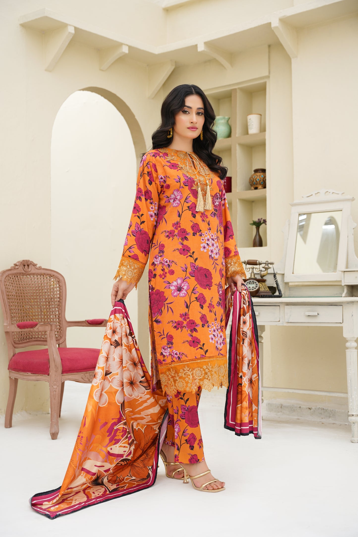 Embroidered Linen 3PC