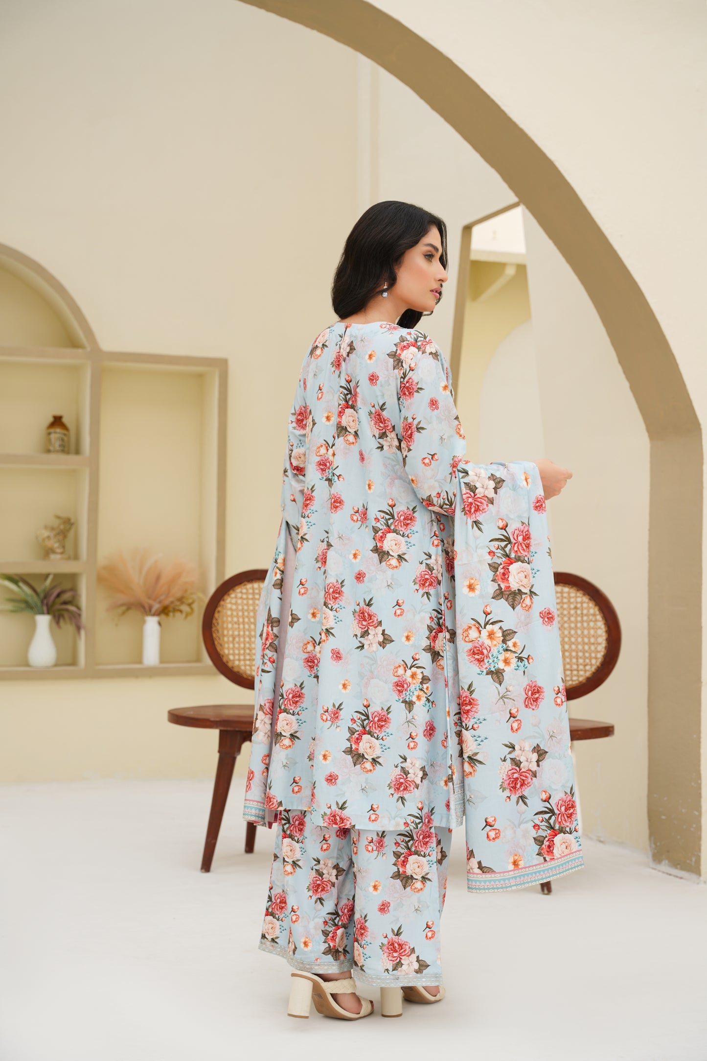 Embroidered Linen 3PC