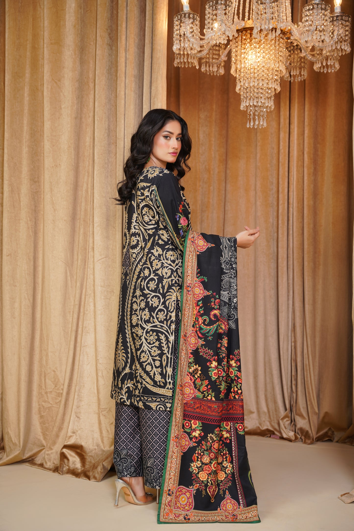 Embroidered Linen 3PC