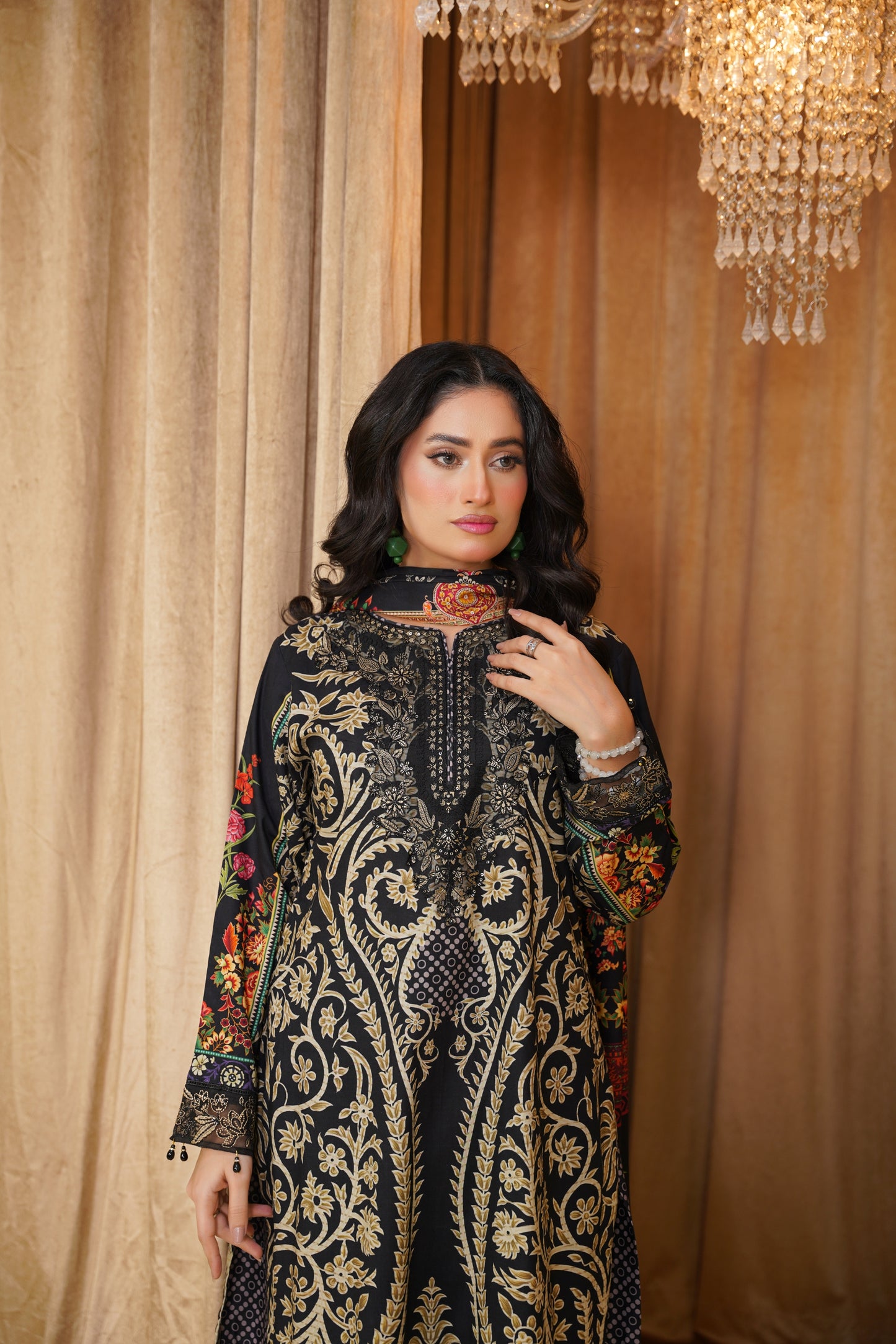 Embroidered Linen 3PC