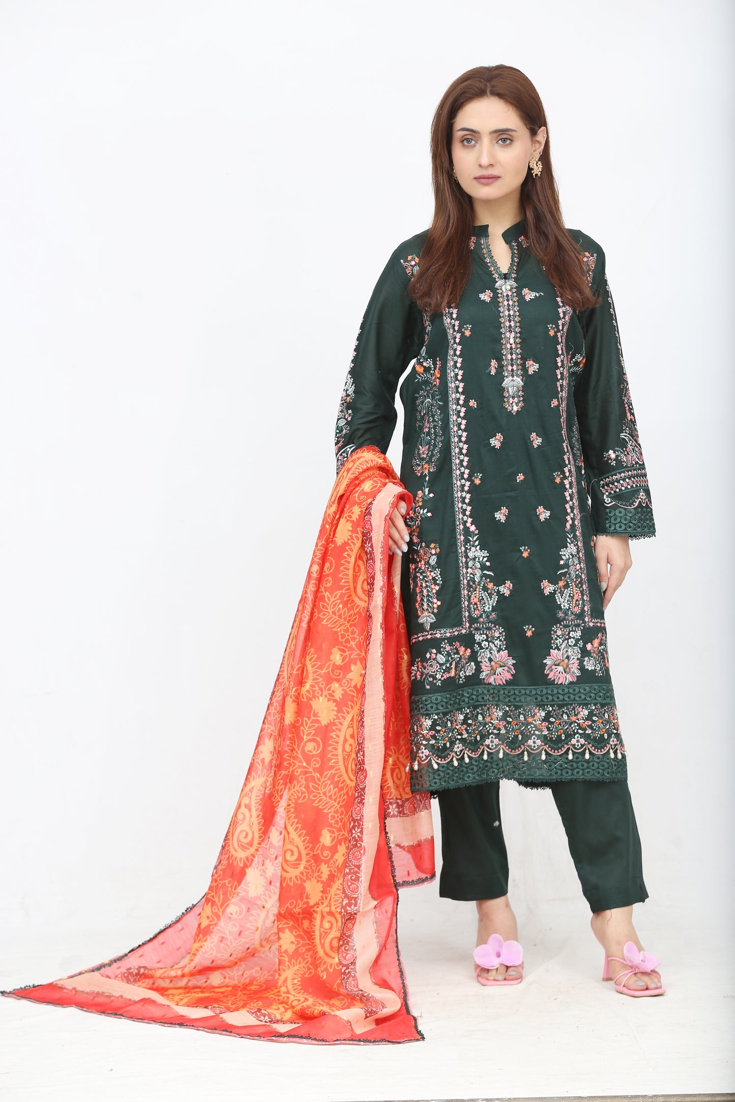 Mongia Muse – Floral & Fab Edition