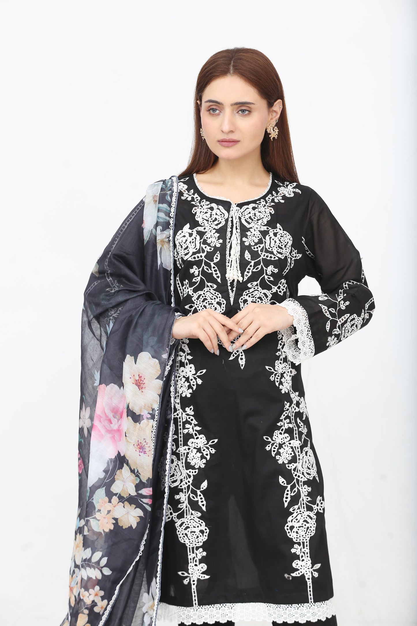 Black Royal – Floral & Fab Edition
