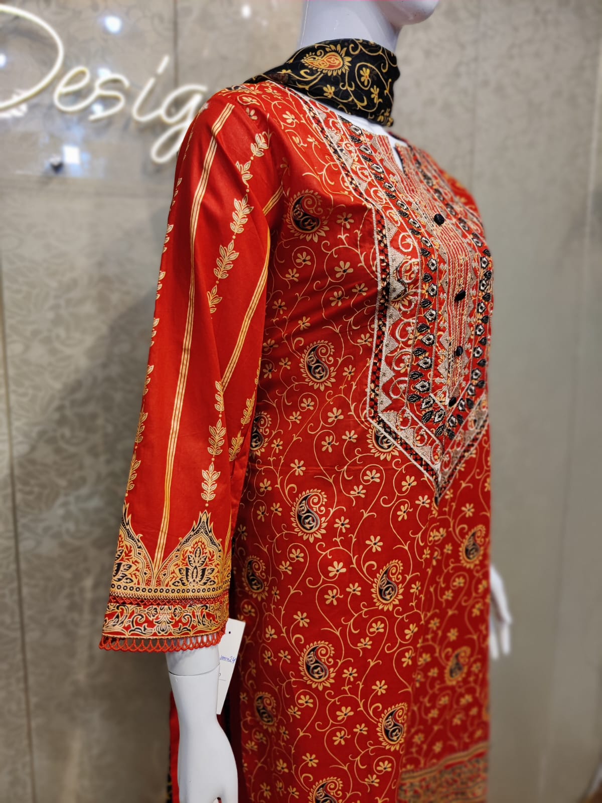 Mirari 3-Pcs Embroidered Shirt With Chiffone Dupatta