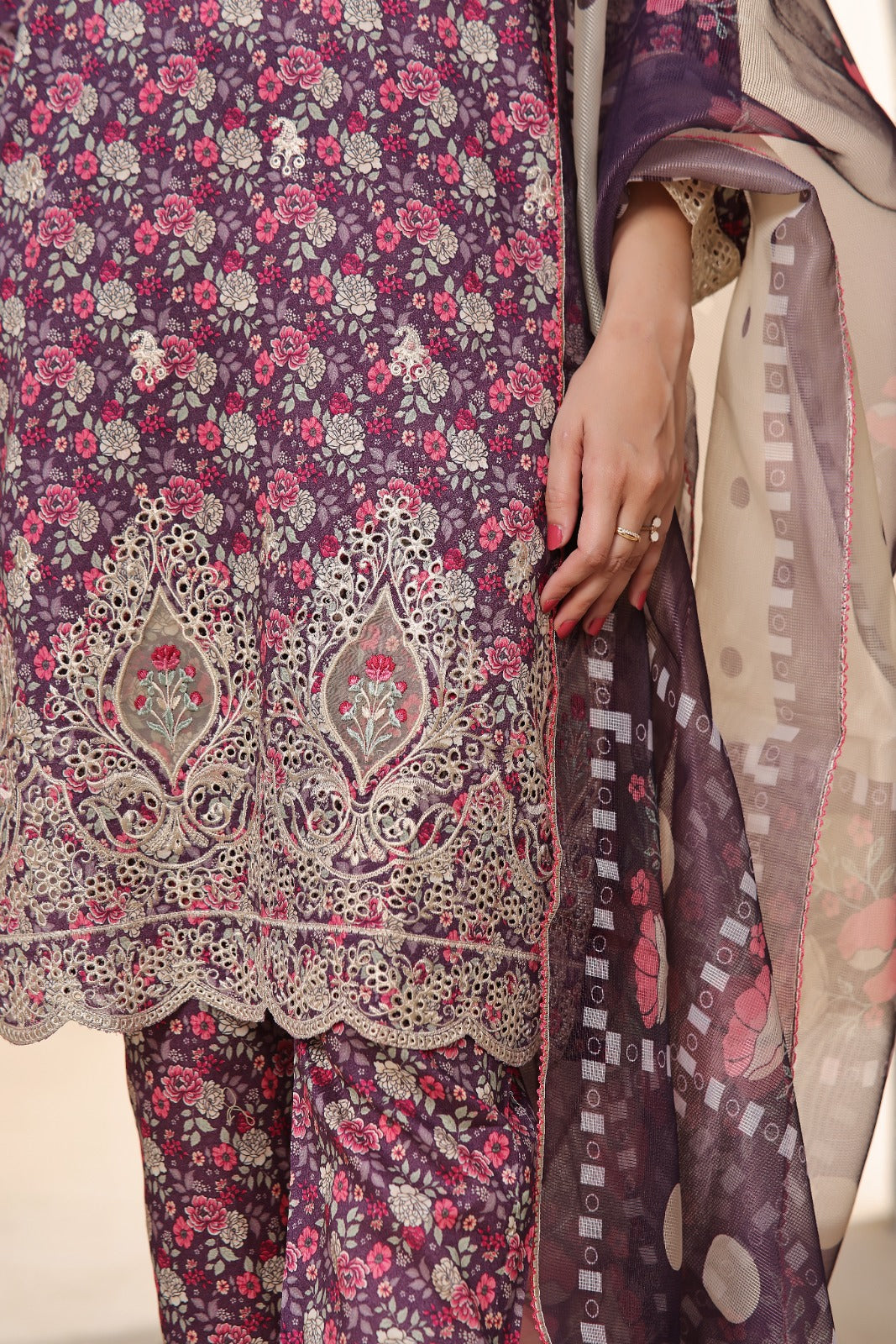 Dressline Emb Lawn-3PC