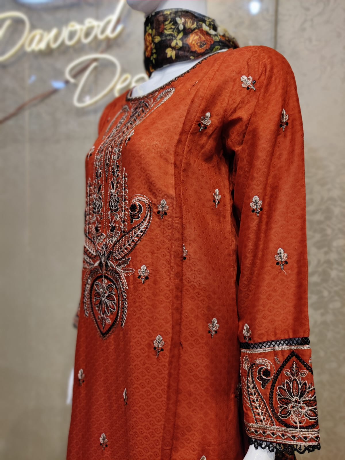 DL Embroidered Lawn-3PC